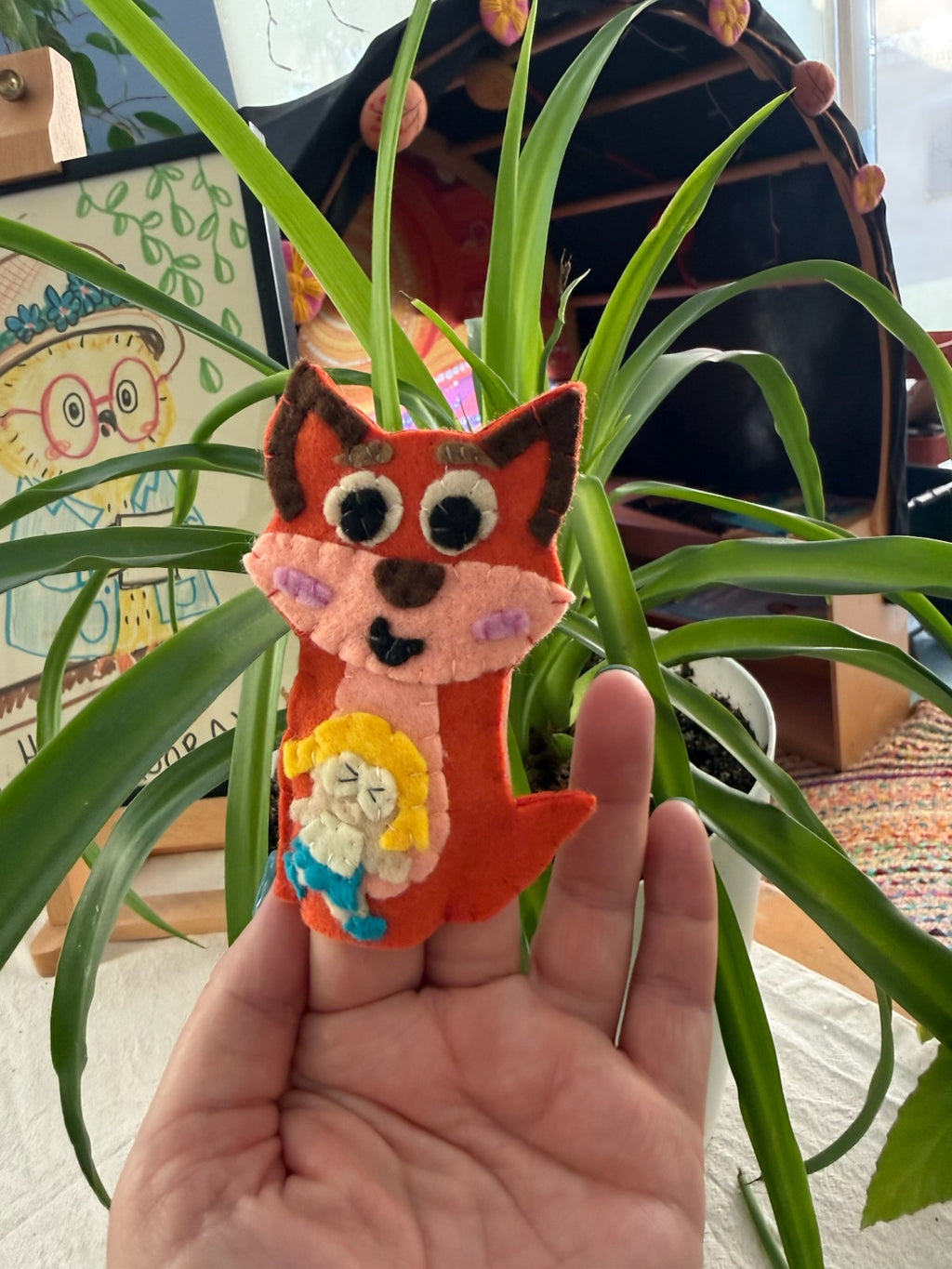 The Hoot Hoot Way & Finger Puppet Set