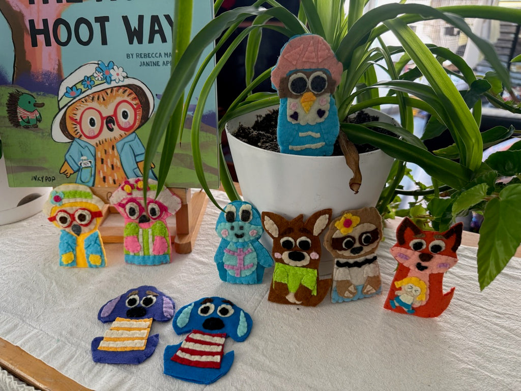 The Hoot Hoot Way & Finger Puppet Set
